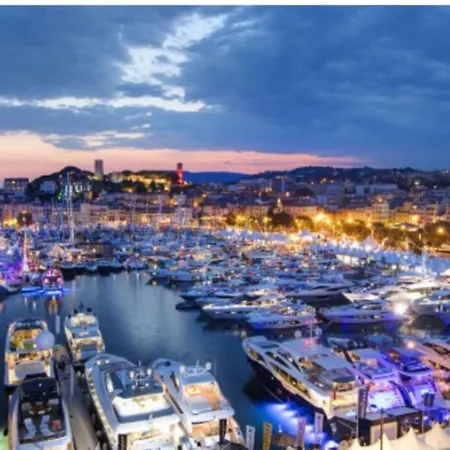 1 Bedroom Premium Croisette Flat 3-4 Mn To Beaches & Palais Des Festivals Apartment Cannes